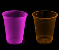 Copo Brilha Na Luz Negra Ou Neon flourecente