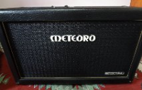 Amplificador Meteoro e Pedal