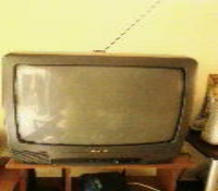 tv sanyo usada 20 polegadas com controle funcionando bem e b