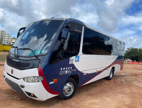 Locação de vans, ônibus e micro-ônibus
