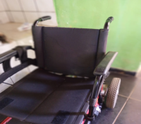 Cadeira motorizada usada. 4000