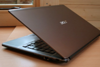 Notebook Acer 4GB - 320 HD